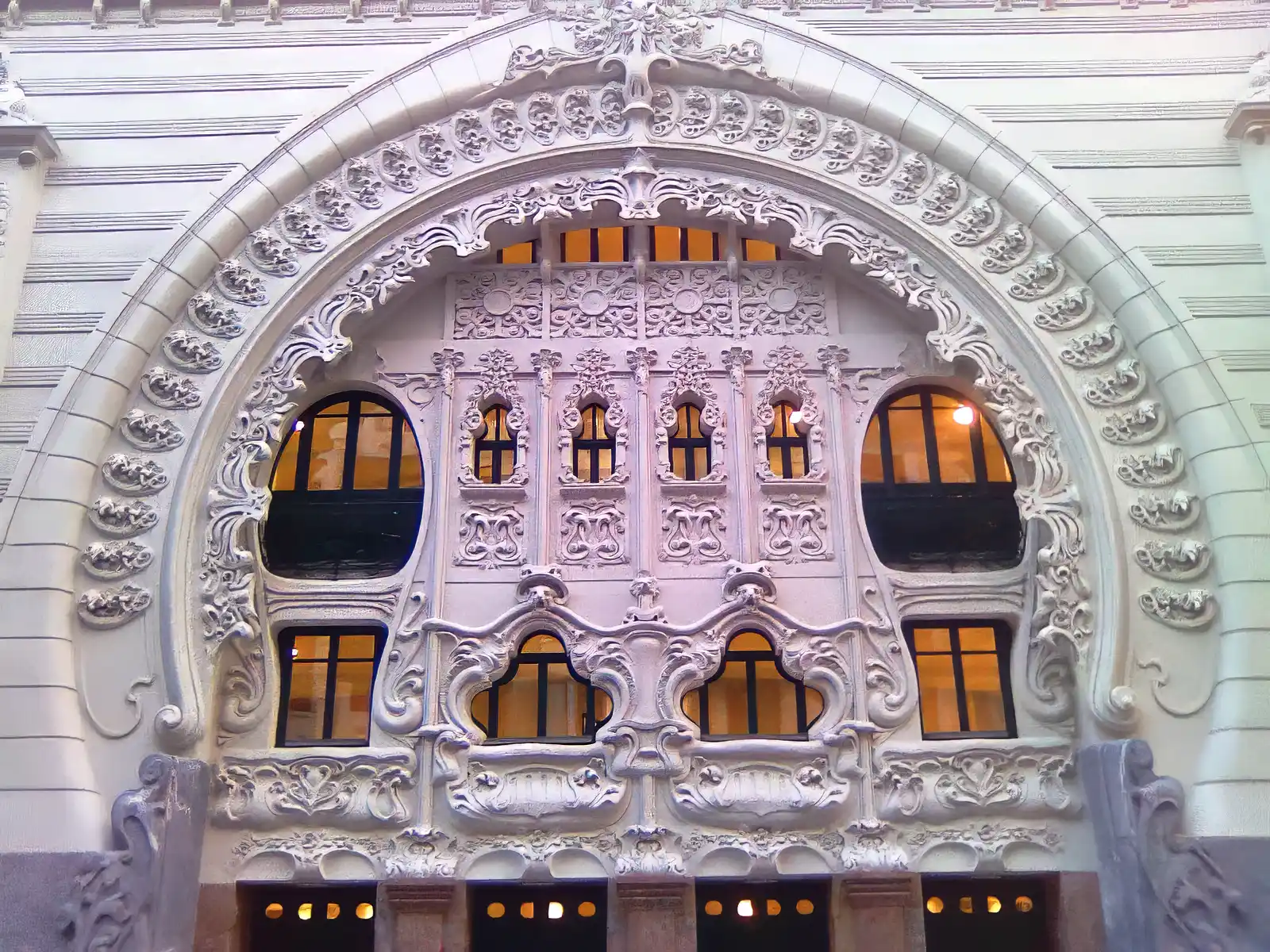 Teatro-Campos-Detalle-Fachada-principal